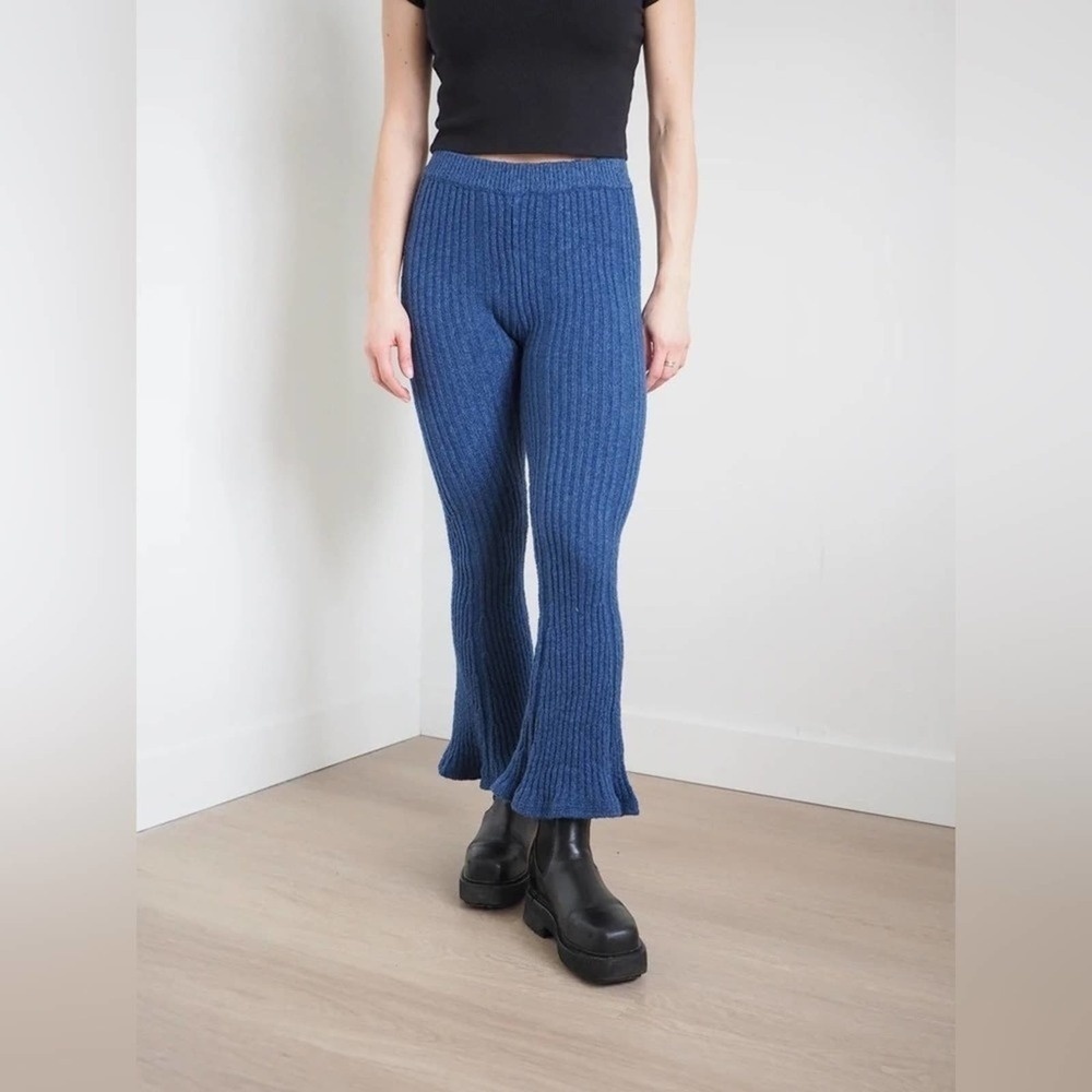Free People all about it blue flare pant size small